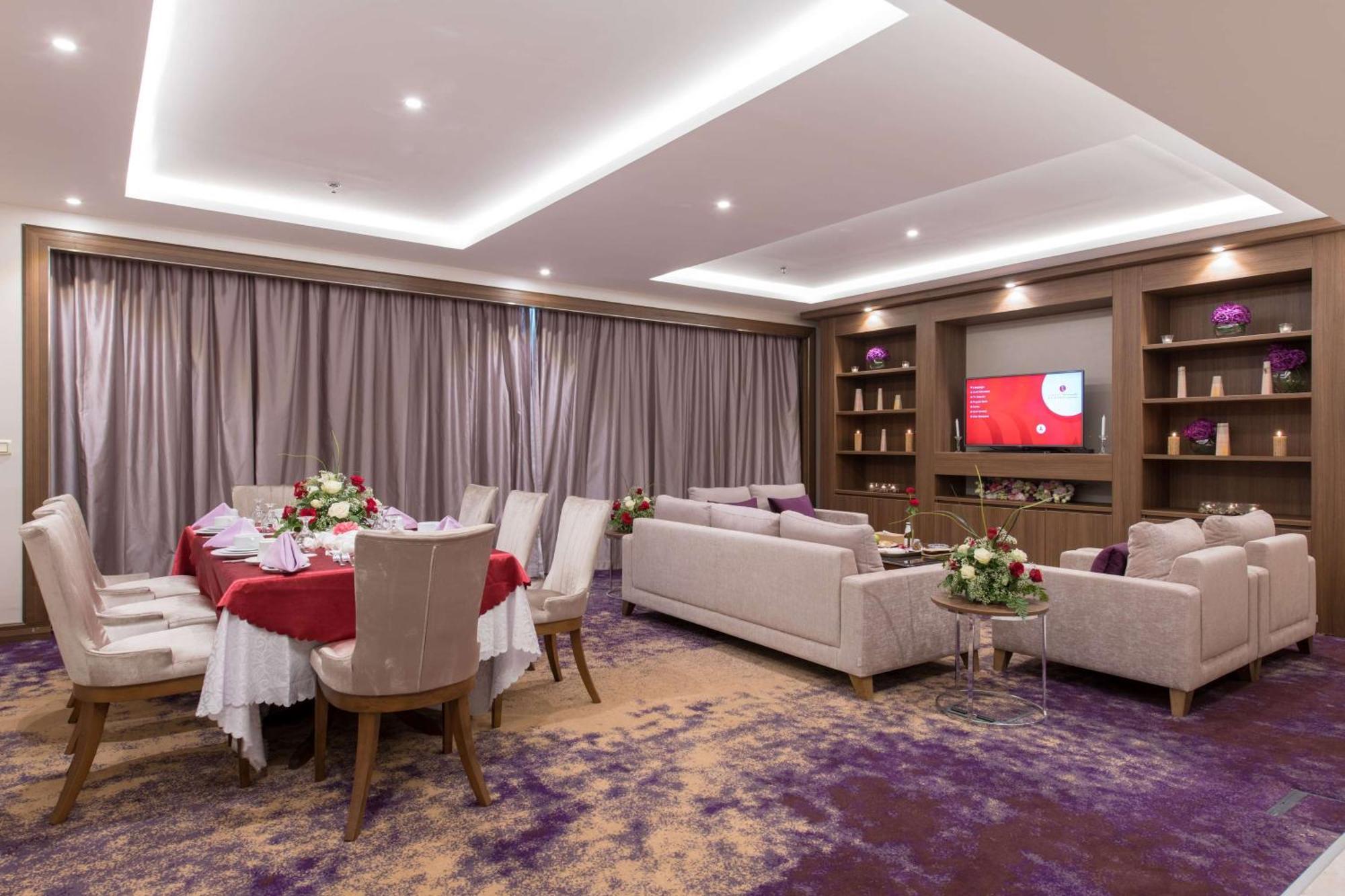 Hotel Ramada By Wyndham Continental Dżedda Zewnętrze zdjęcie