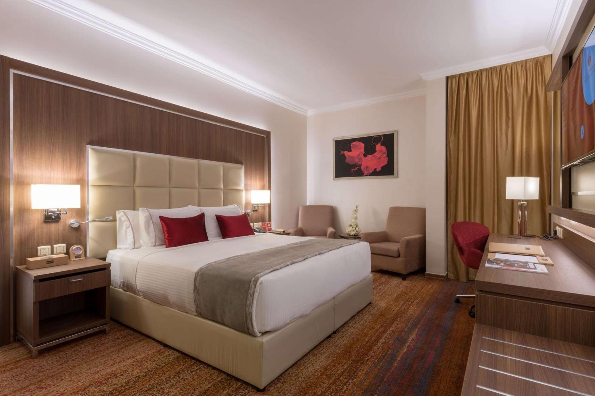 Hotel Ramada By Wyndham Continental Dżedda Zewnętrze zdjęcie