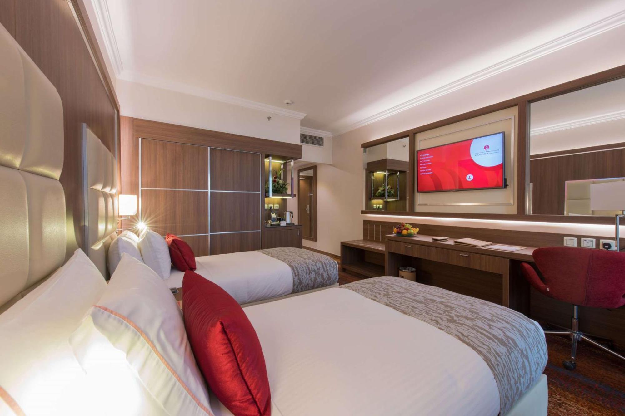 Hotel Ramada By Wyndham Continental Dżedda Zewnętrze zdjęcie