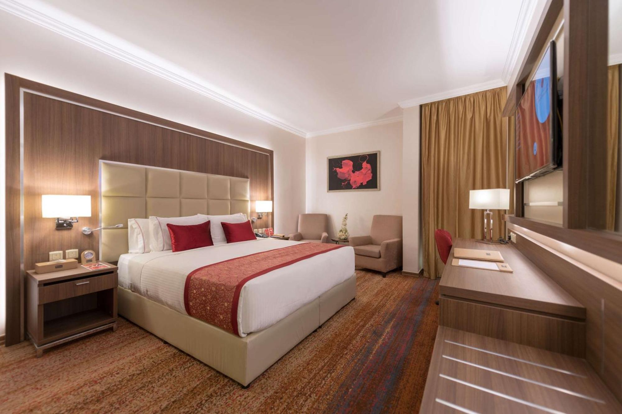 Hotel Ramada By Wyndham Continental Dżedda Zewnętrze zdjęcie