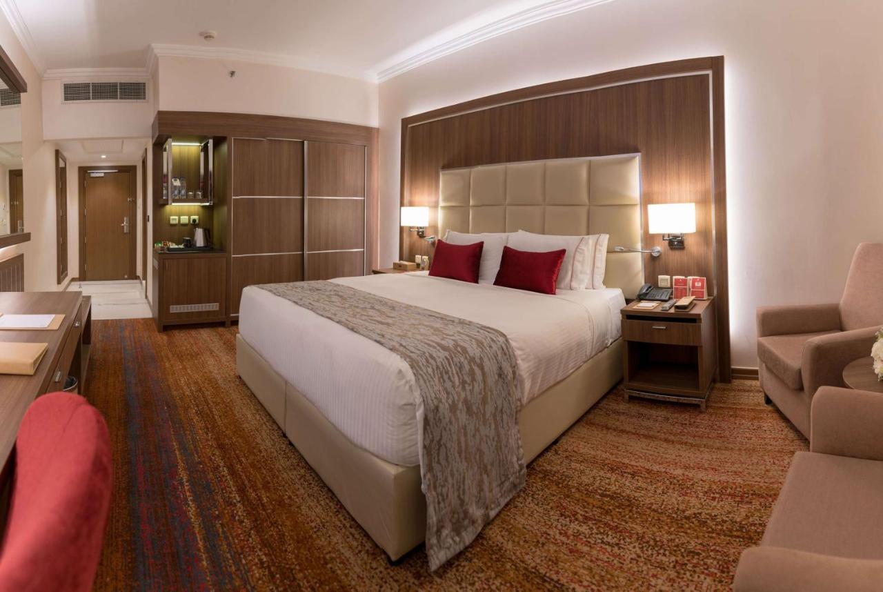 Hotel Ramada By Wyndham Continental Dżedda Zewnętrze zdjęcie
